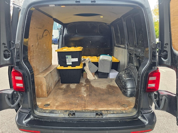 Used Volkswagen Transporter 2018 for sale - 76201244: Photo 52