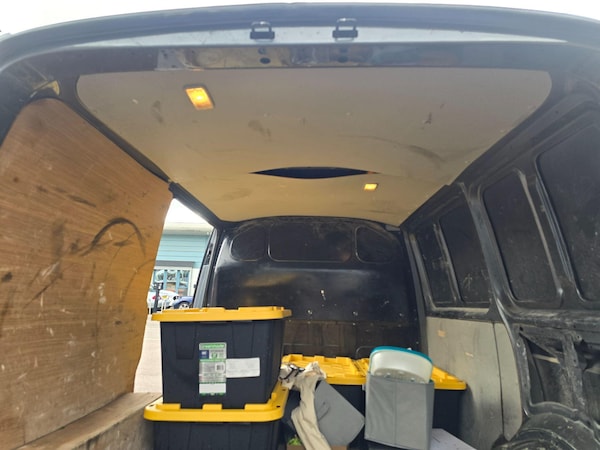 Used Volkswagen Transporter 2018 for sale - 76201244: Photo 55