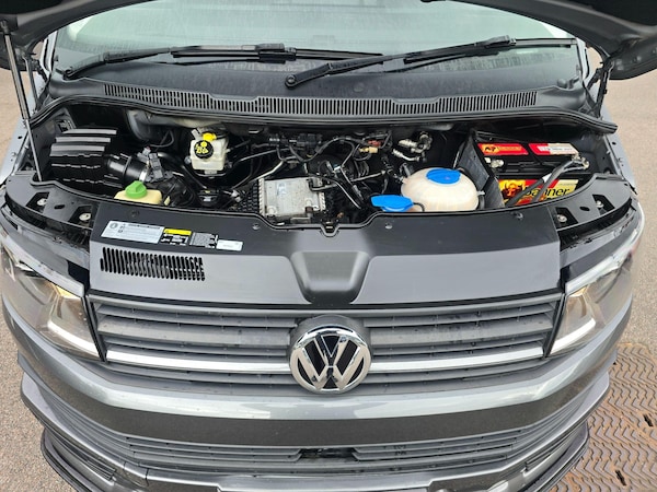 Used Volkswagen Transporter 2018 for sale - 76201244: Photo 56