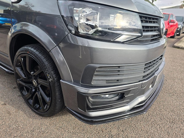 Used Volkswagen Transporter 2018 for sale - 76201244: Photo 74