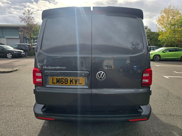 Used Volkswagen Transporter 2018 for sale - 76201244: Photo 81