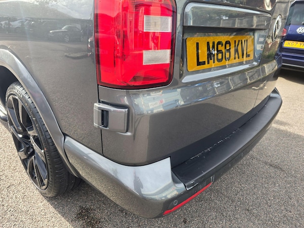 Used Volkswagen Transporter 2018 for sale - 76201244: Photo 83