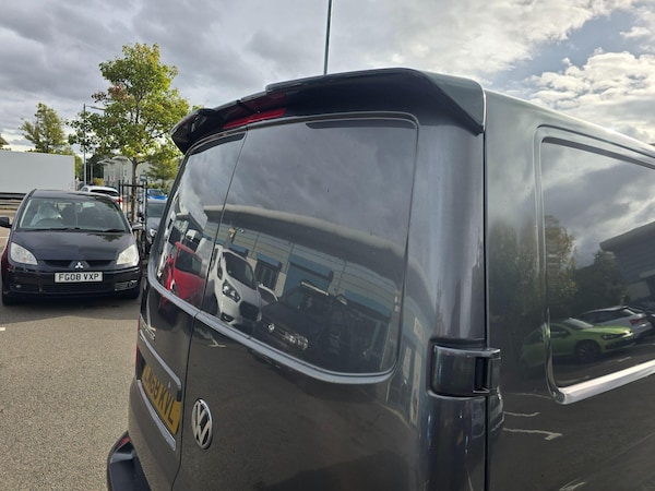 Used Volkswagen Transporter 2018 for sale - 76201244: Photo 84