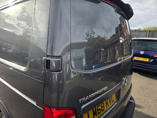 Used Volkswagen Transporter 2018 for sale - 76201244: Photo 85