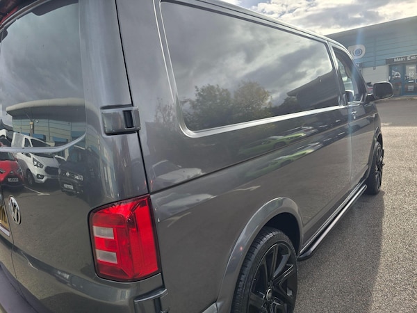 Used Volkswagen Transporter 2018 for sale - 76201244: Photo 87