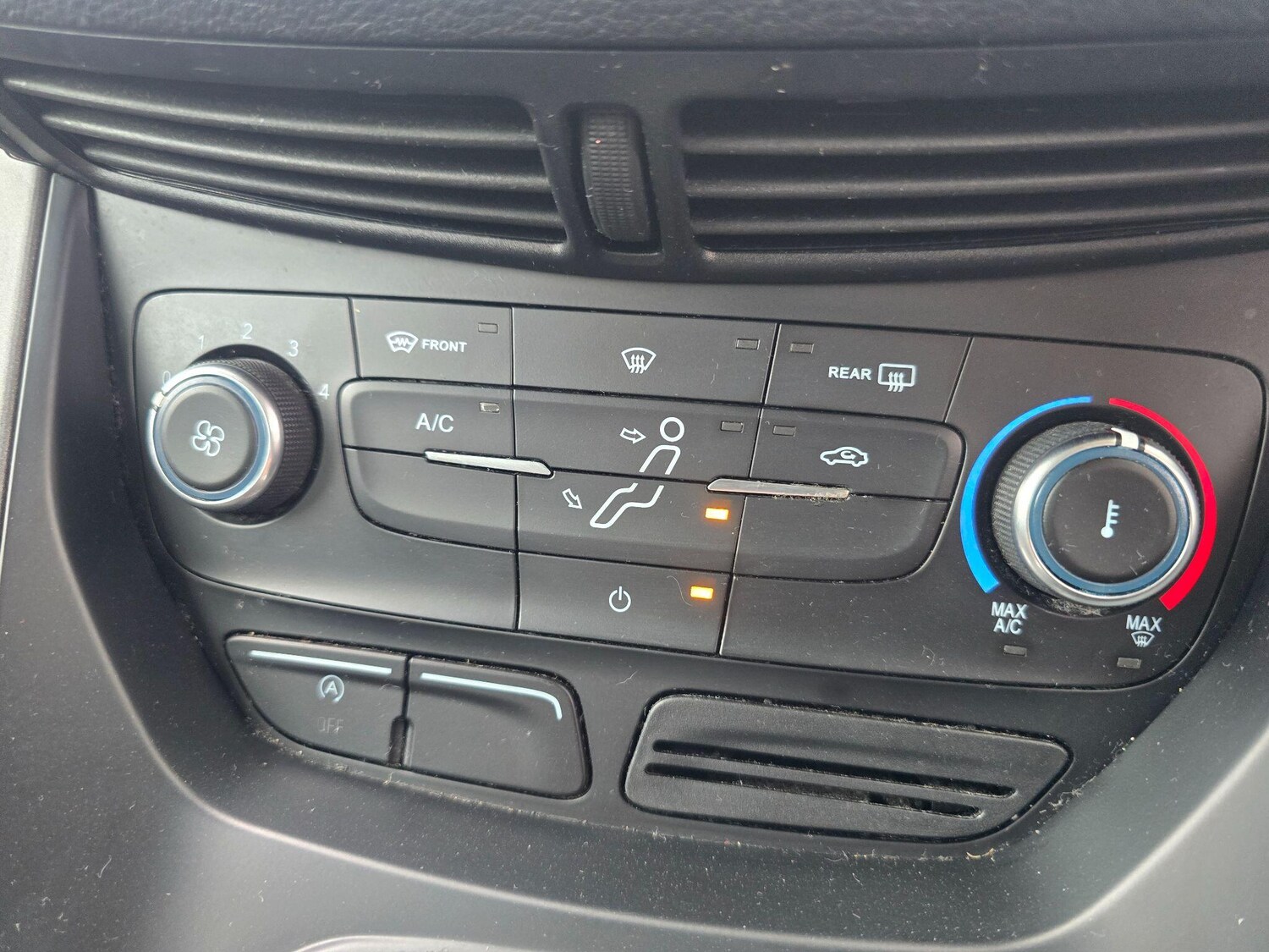 Used Ford Grand C-Max 2019 for sale - 77909201: Photo 17