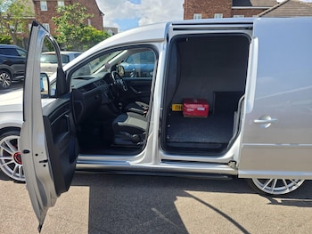 Used Volkswagen Caddy 2019 for sale - 79158491: Photo