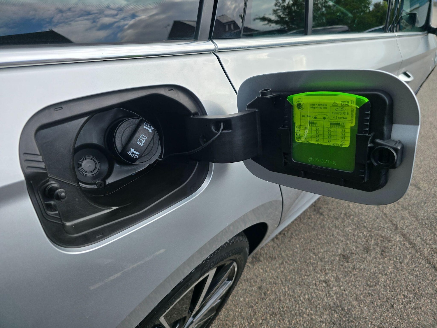 Vehicle 100
