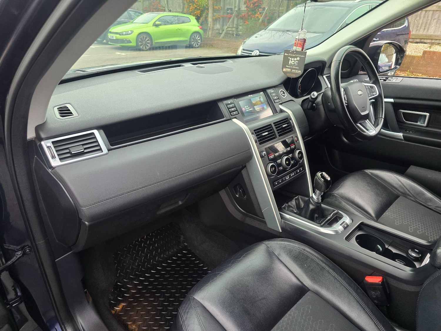 Used Land Rover Discovery Sport for sale - 77074276: Photo 33