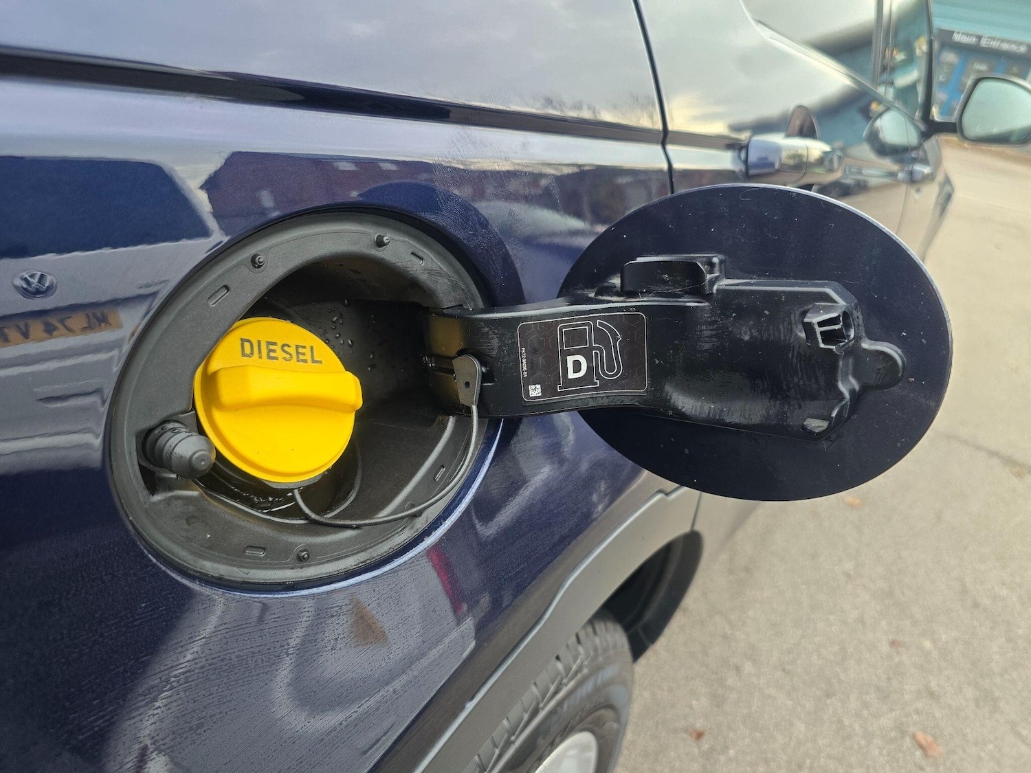 Used Land Rover Discovery Sport for sale - 77074276: Photo 98