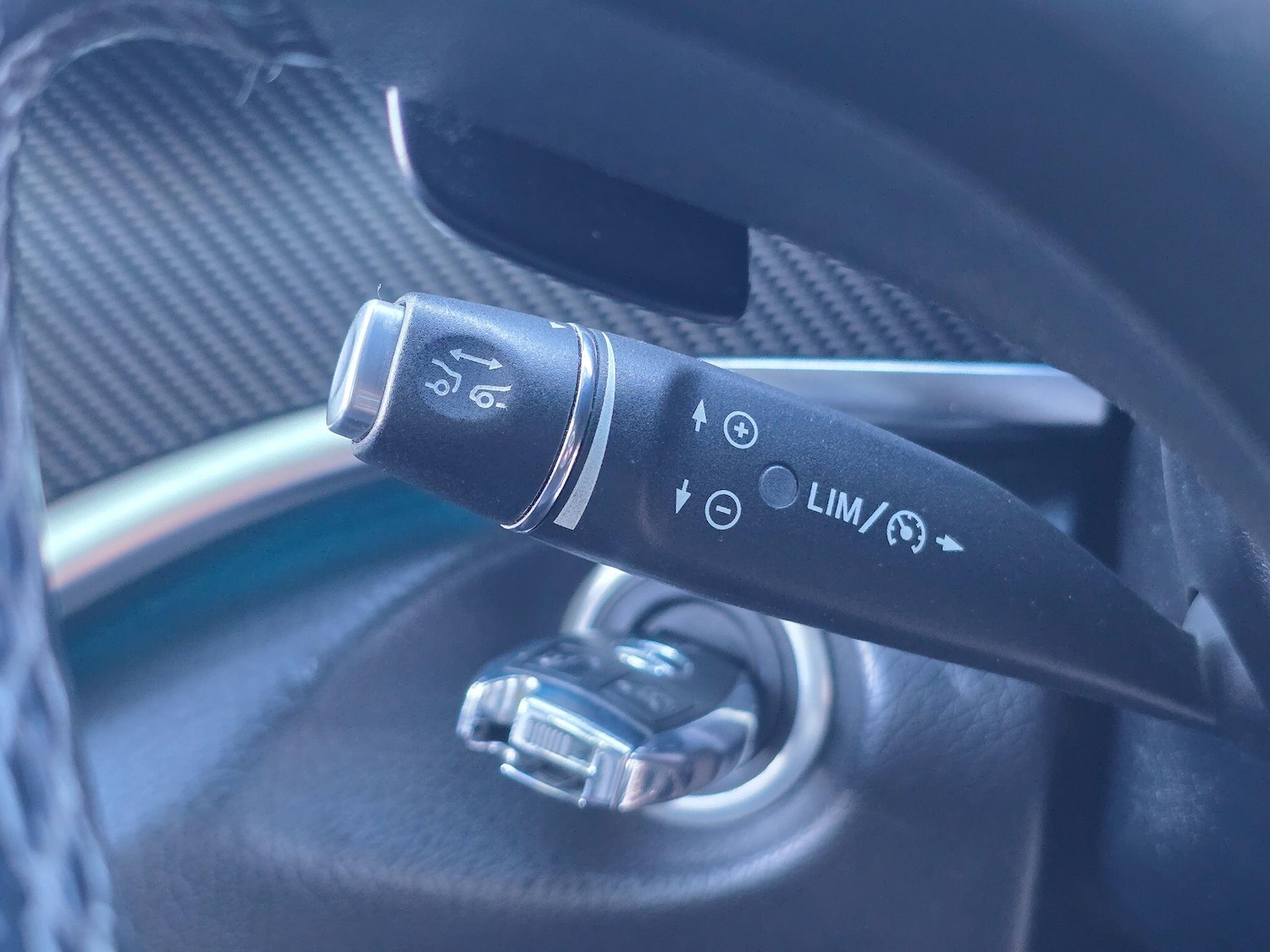 Used Mercedes-Benz V-Class 2025 for sale - 76446915: Photo 14