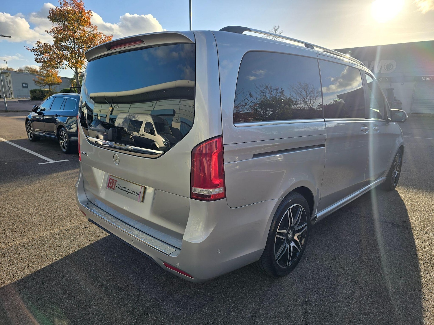 Used Mercedes-Benz V-Class 2025 for sale - 76446915: Photo 6