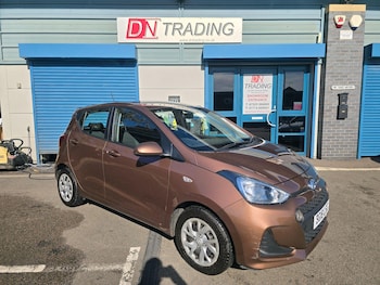 Used Hyundai i10 2018 for sale - 78157838: Photo