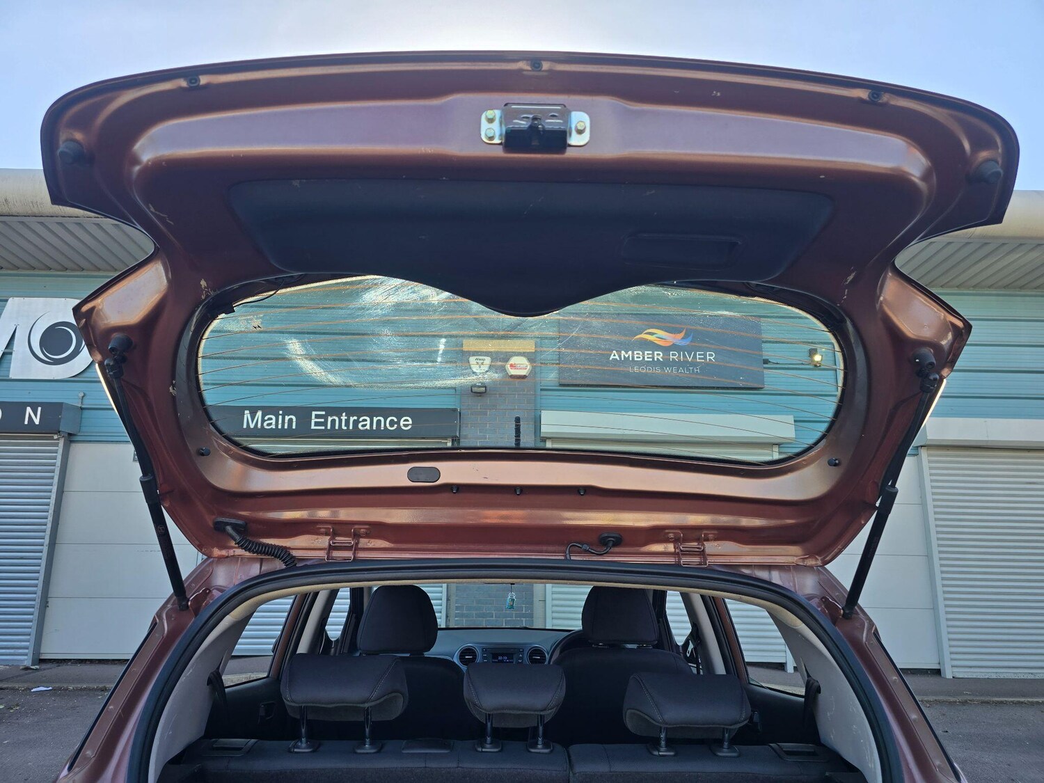 Used Hyundai i10 2018 for sale - 78157838: Photo 52