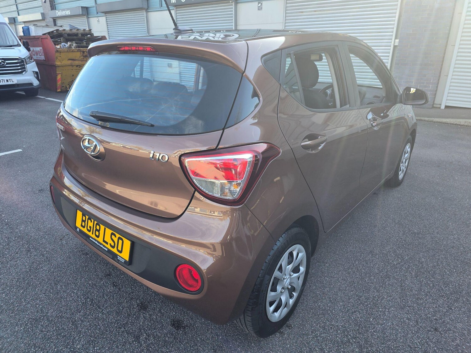 Used Hyundai i10 2018 for sale - 78157838: Photo 8