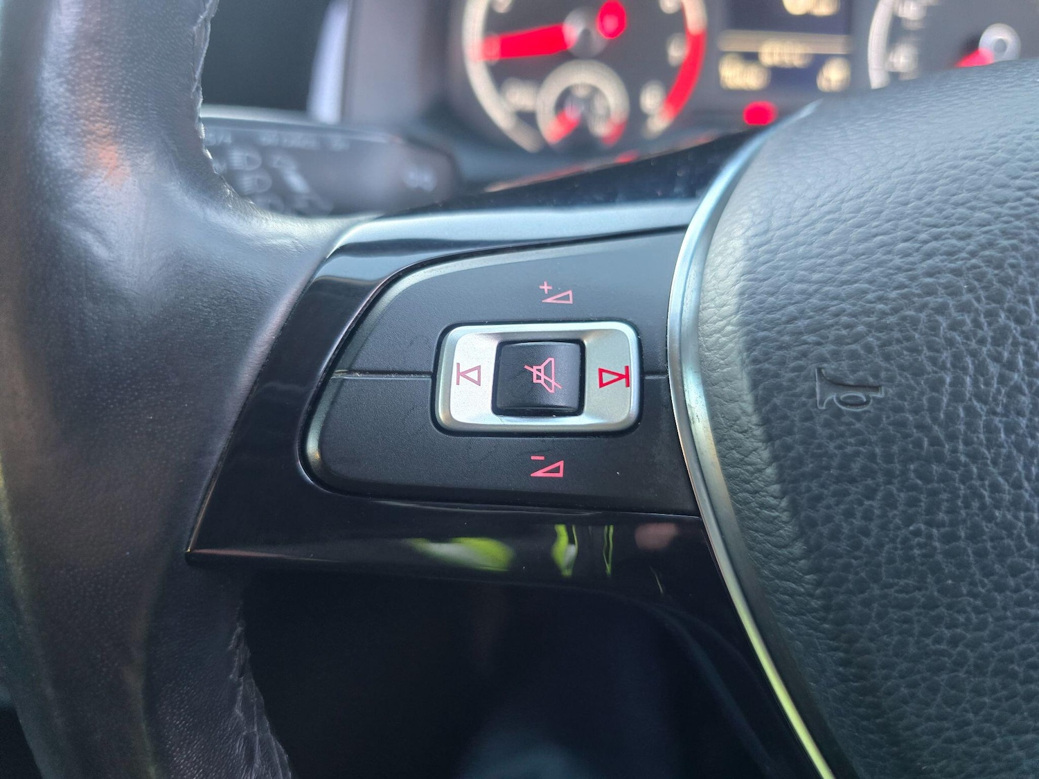 Used Volkswagen Polo 2018 for sale - 77120420: Photo 24