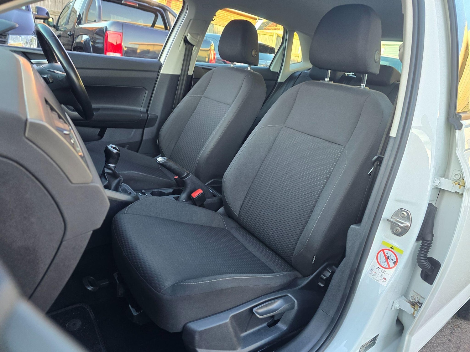 Used Volkswagen Polo 2018 for sale - 77120420: Photo 37