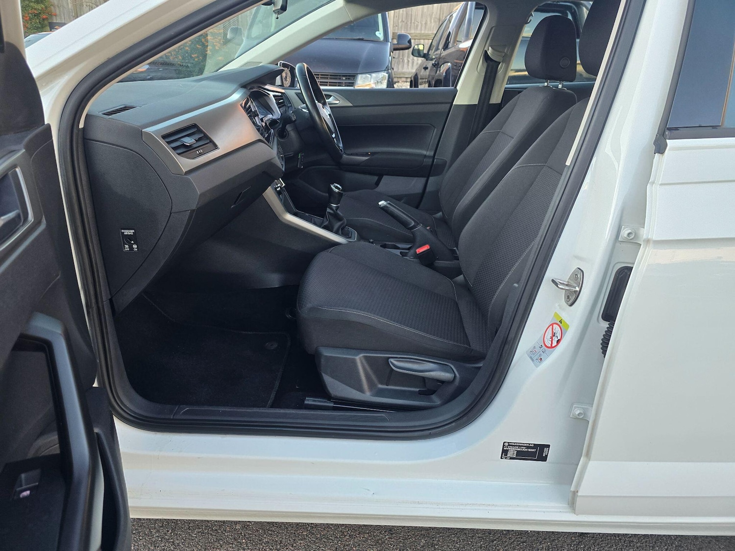 Used Volkswagen Polo 2018 for sale - 77120420: Photo 38