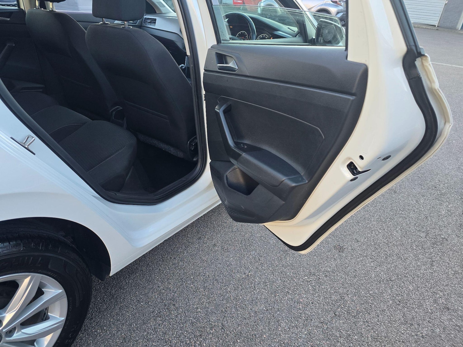 Used Volkswagen Polo 2018 for sale - 77120420: Photo 52