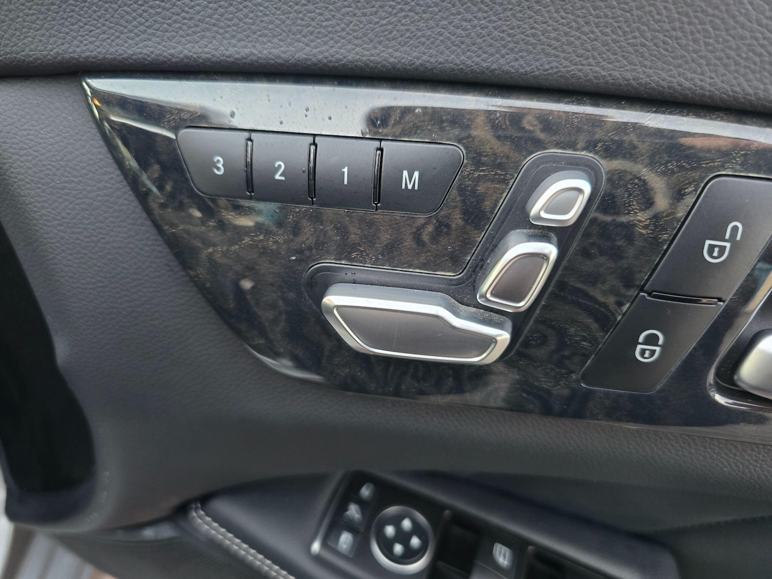 Used Mercedes-Benz CLS 2015 for sale - 77190873: Photo 30