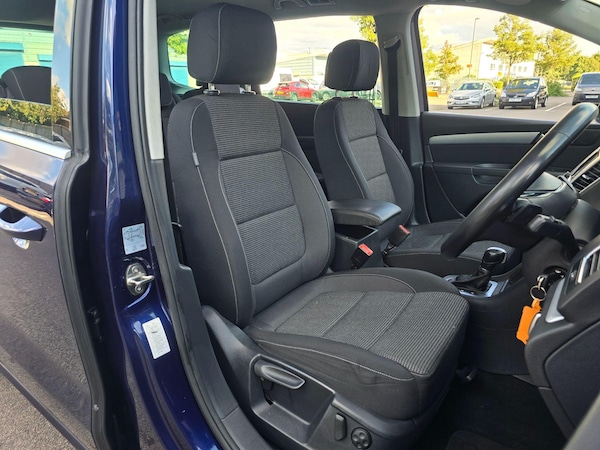 Used Volkswagen Sharan 2017 for sale - 75687325: Photo 32
