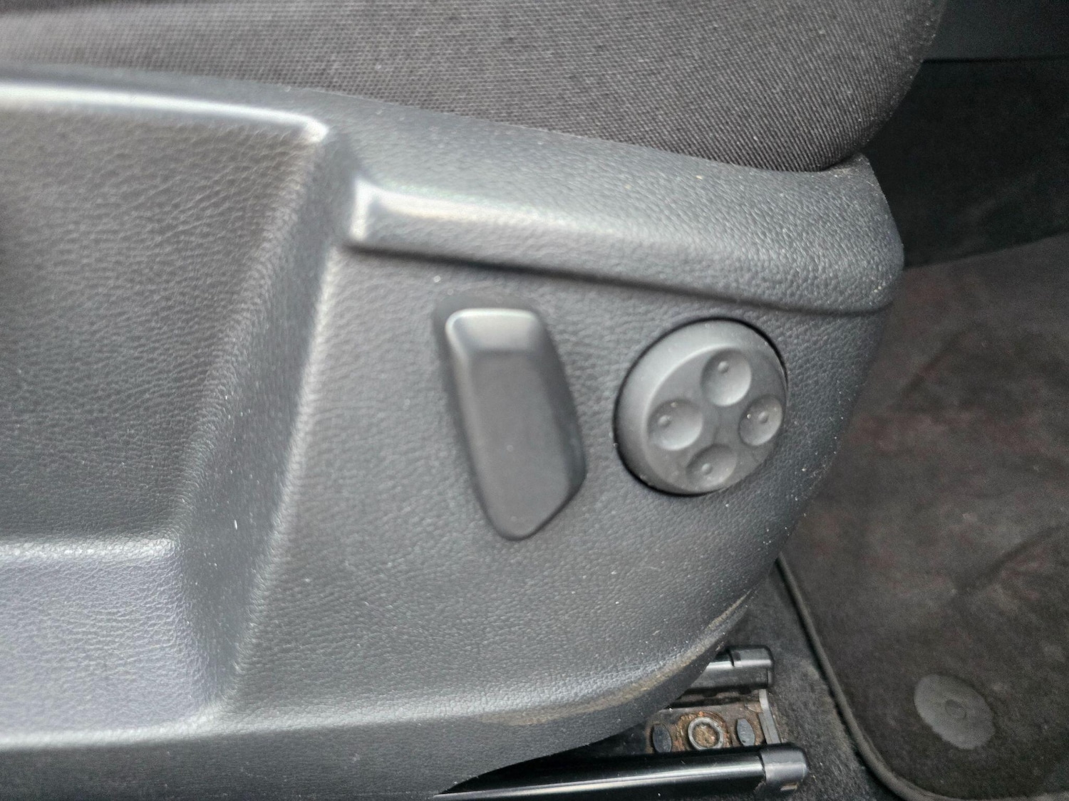 Vehicle 33