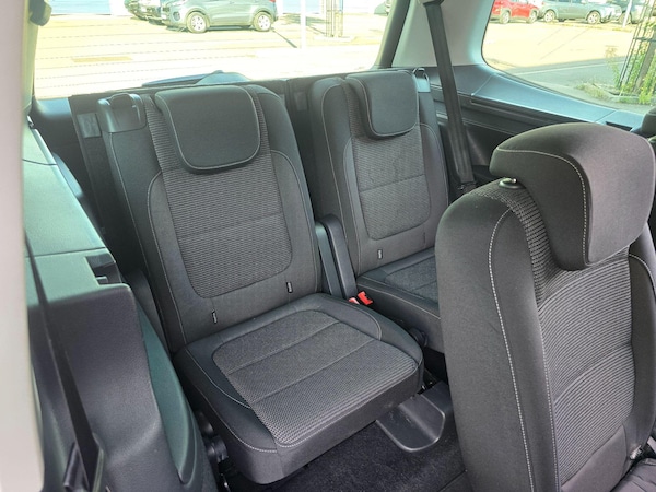 Used Volkswagen Sharan 2017 for sale - 75687325: Photo 55