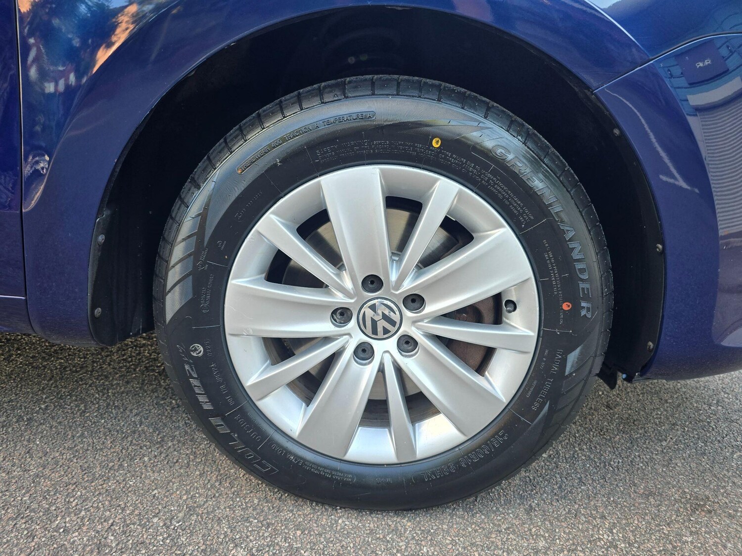 Used Volkswagen Sharan 2017 for sale - 75687325: Photo 64