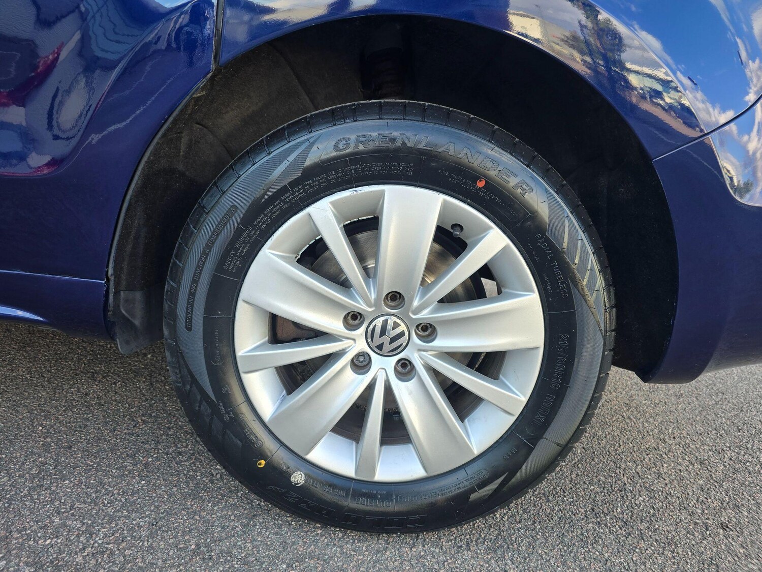 Used Volkswagen Sharan 2017 for sale - 75687325: Photo 69