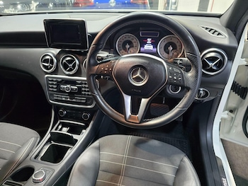 Used Mercedes-Benz A-Class 2014 for sale - 78771259: Photo