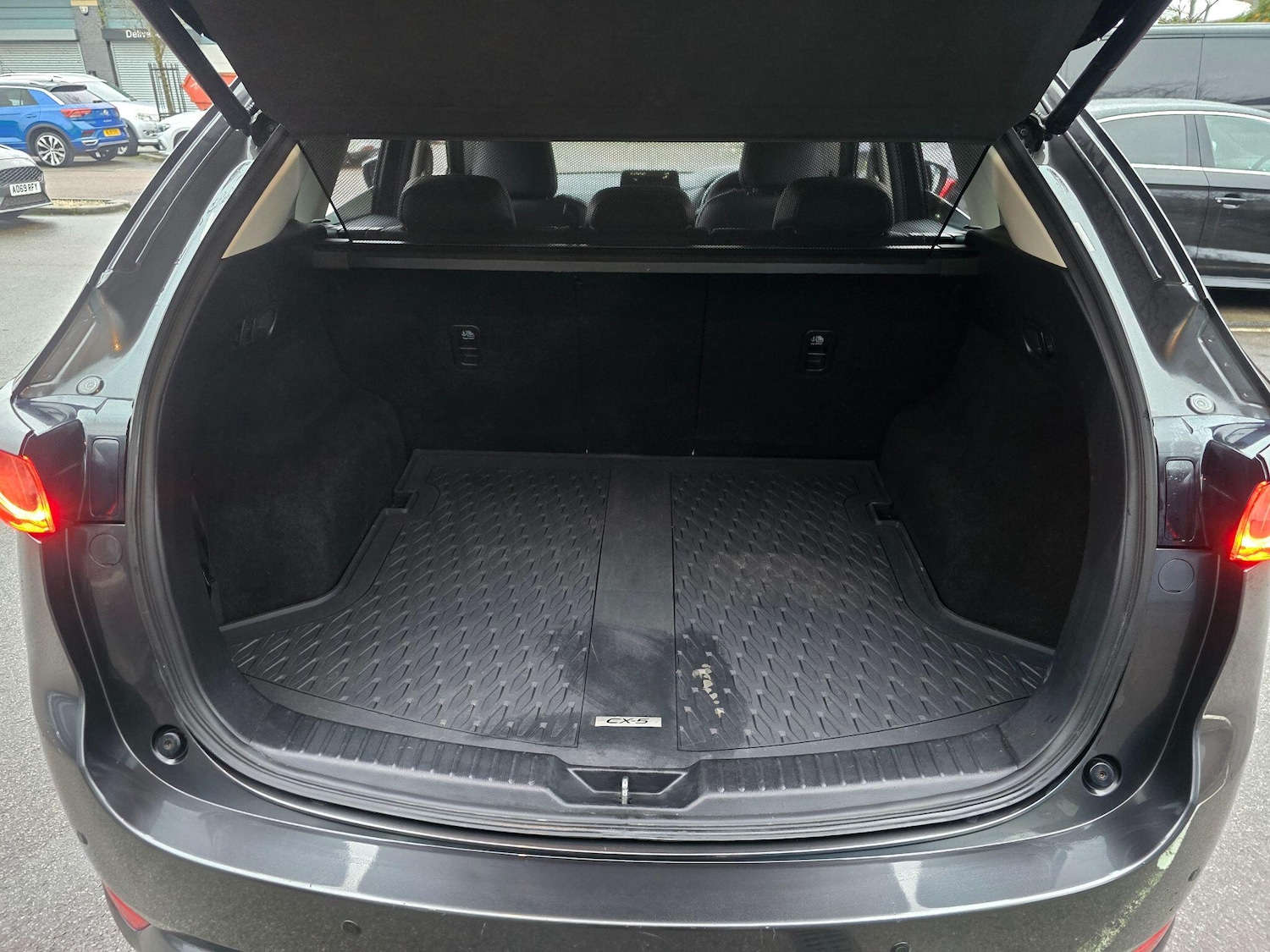 Used Mazda CX-5 2017 for sale - 77612536: Photo 55