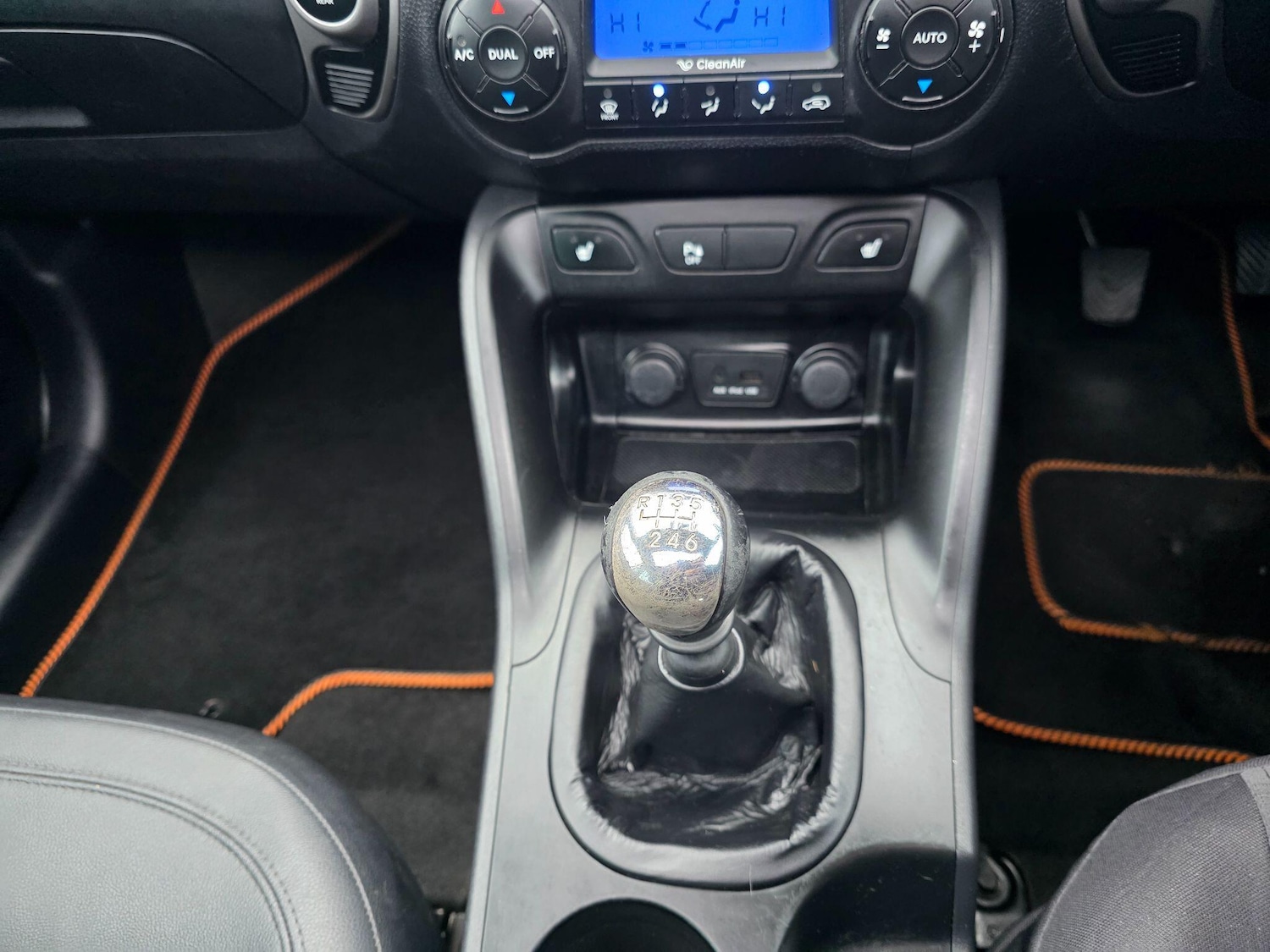 Used Hyundai Ix35 2011 for sale - 77440500: Photo 31