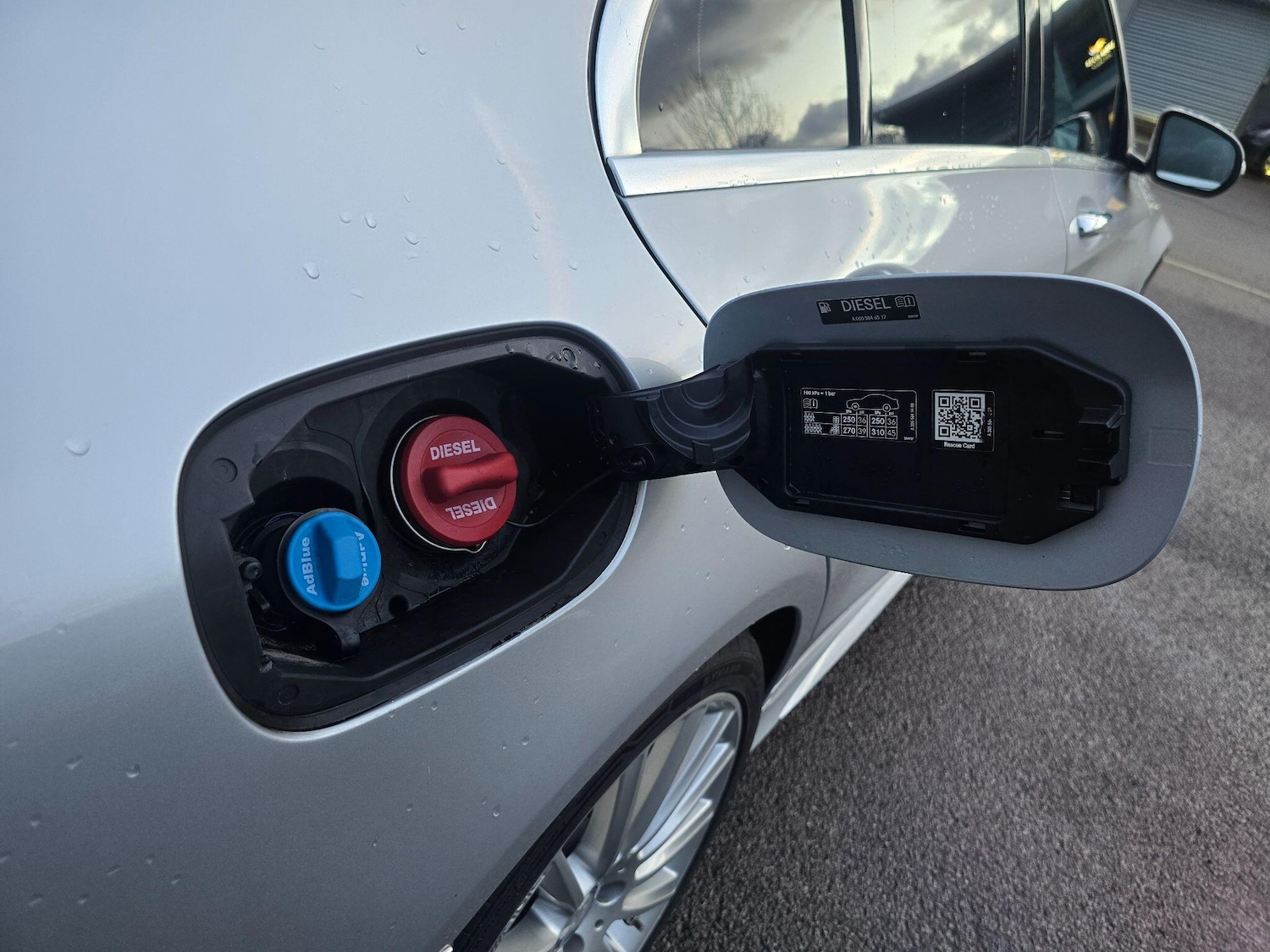 Used Mercedes-Benz C Class for sale - 77626027: Photo 100