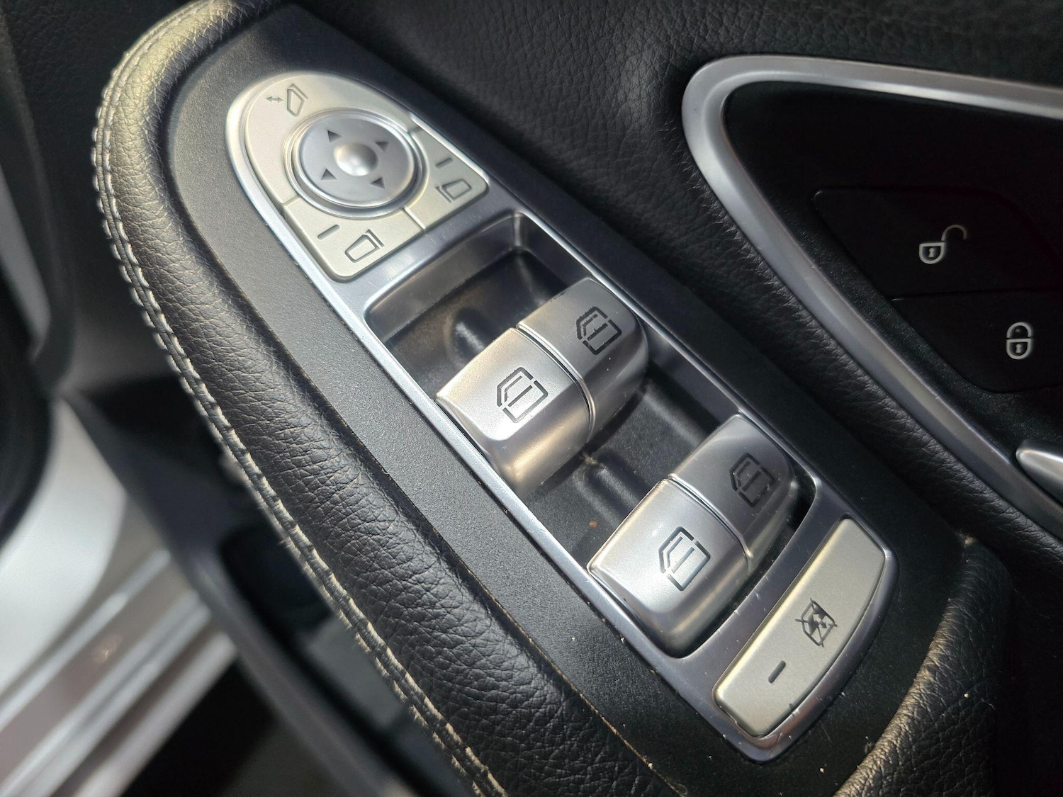 Used Mercedes-Benz C Class for sale - 77793620: Photo 25