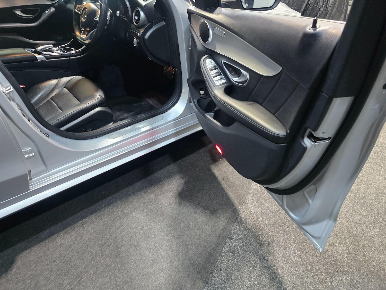 Used Mercedes-Benz C Class for sale - 77793620: Photo 32