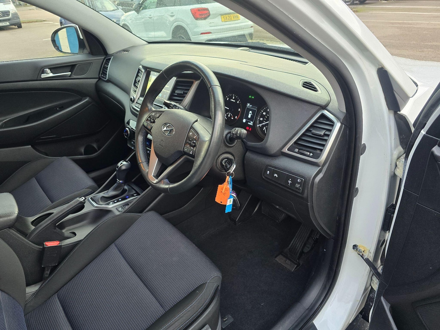 Used Hyundai TUCSON 2017 for sale - 76942372: Photo 14