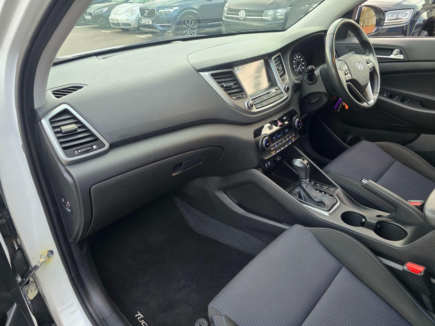 Used Hyundai TUCSON 2017 for sale - 76942372: Photo 43