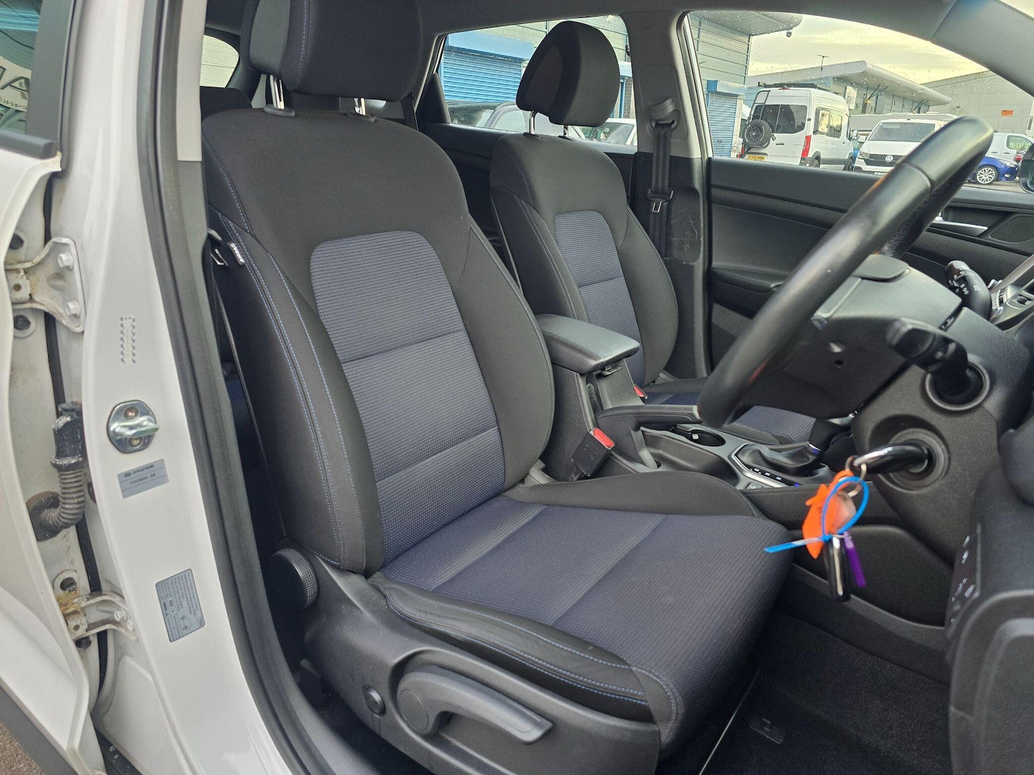 Used Hyundai TUCSON 2017 for sale - 76942372: Photo 5