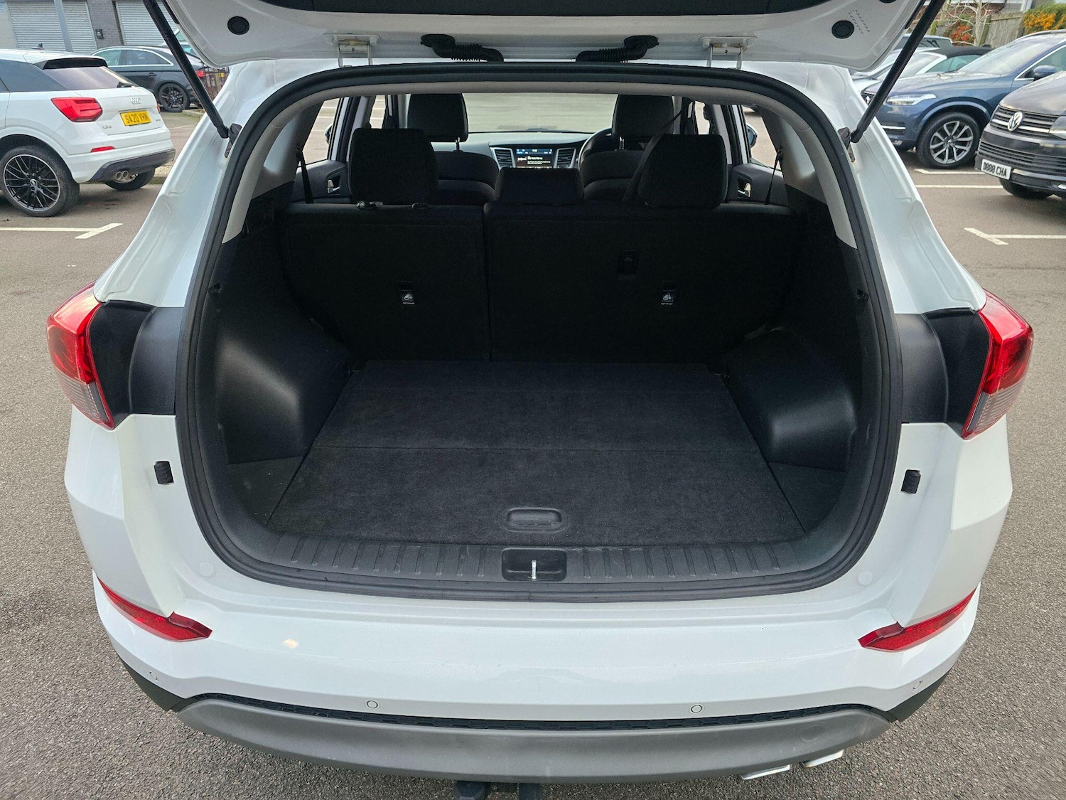 Used Hyundai TUCSON 2017 for sale - 76942372: Photo 58