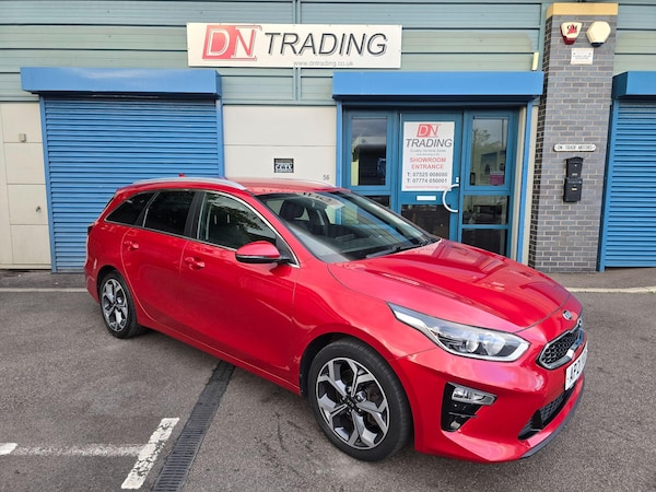Used Kia Ceed 2021 for sale - 75589365: Photo 1