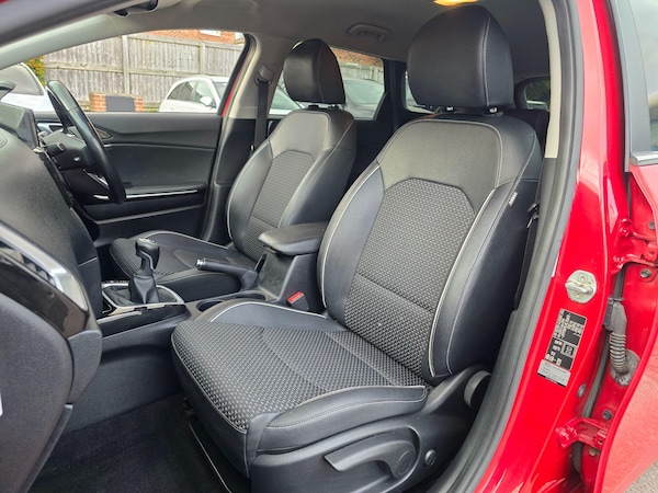 Used Kia Ceed 2021 for sale - 75589365: Photo 44