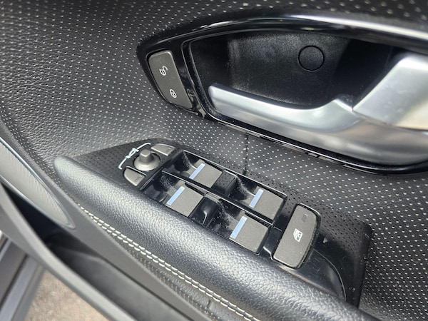 Used Land Rover Range Rover Evoque 2015 for sale - 76247455: Photo 36