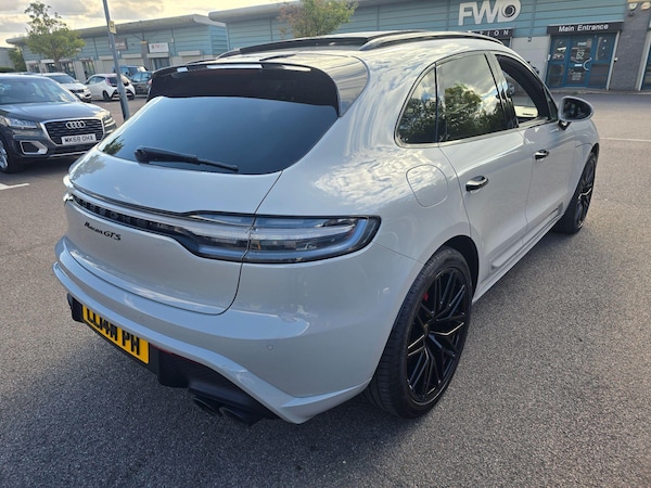 Used Porsche Macan 2022 for sale - 76042583: Photo 11