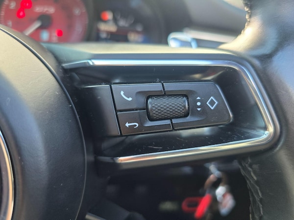 Used Porsche Macan 2022 for sale - 76042583: Photo 23