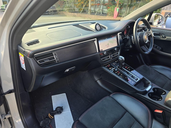 Used Porsche Macan 2022 for sale - 76042583: Photo 40