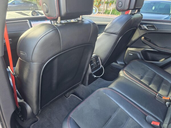 Used Porsche Macan 2022 for sale - 76042583: Photo 50