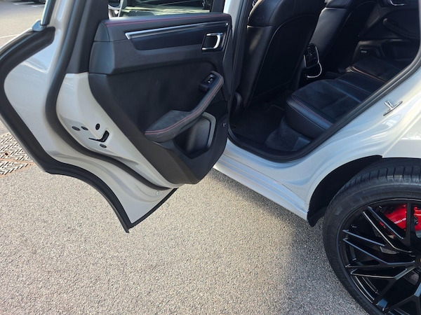 Used Porsche Macan 2022 for sale - 76042583: Photo 51