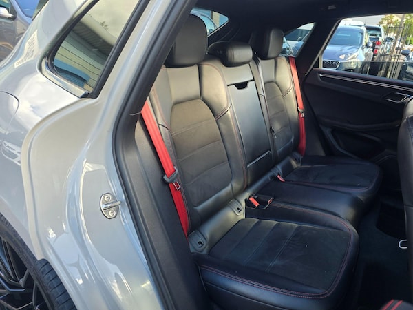 Used Porsche Macan 2022 for sale - 76042583: Photo 52