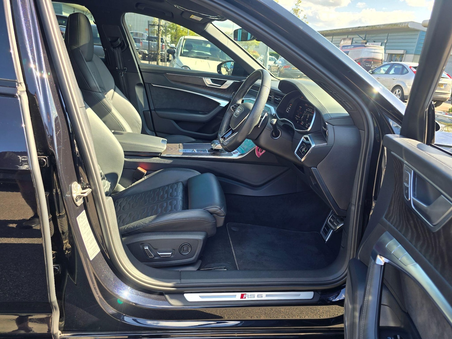 Vehicle 28