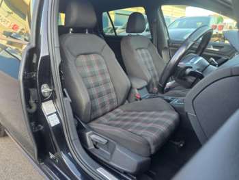 Used Volkswagen Golf 2019 for sale - 75215122: Photo